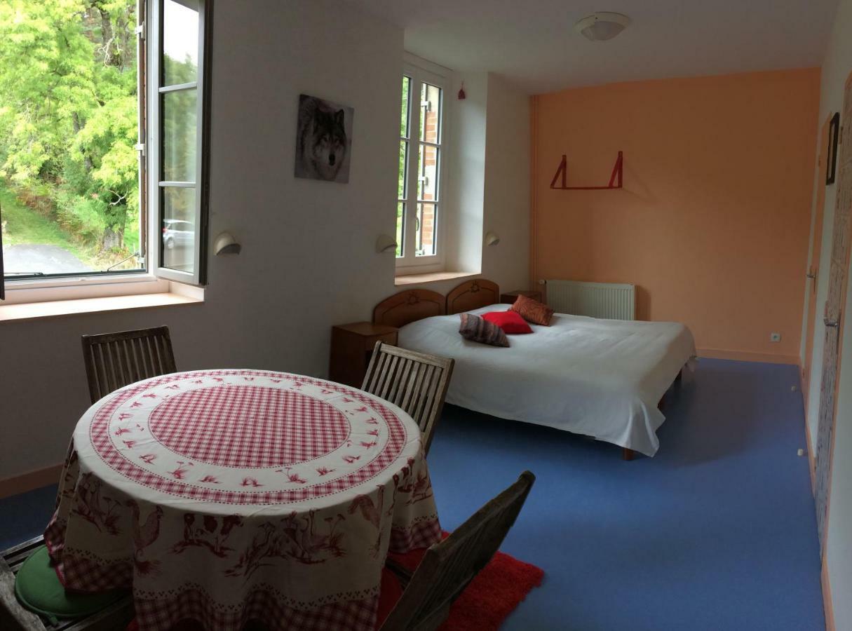 Gite Des 3 Etangs Malvières Esterno foto